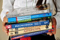 В Госдуме пообещали привезти российские учебники в Донбасс